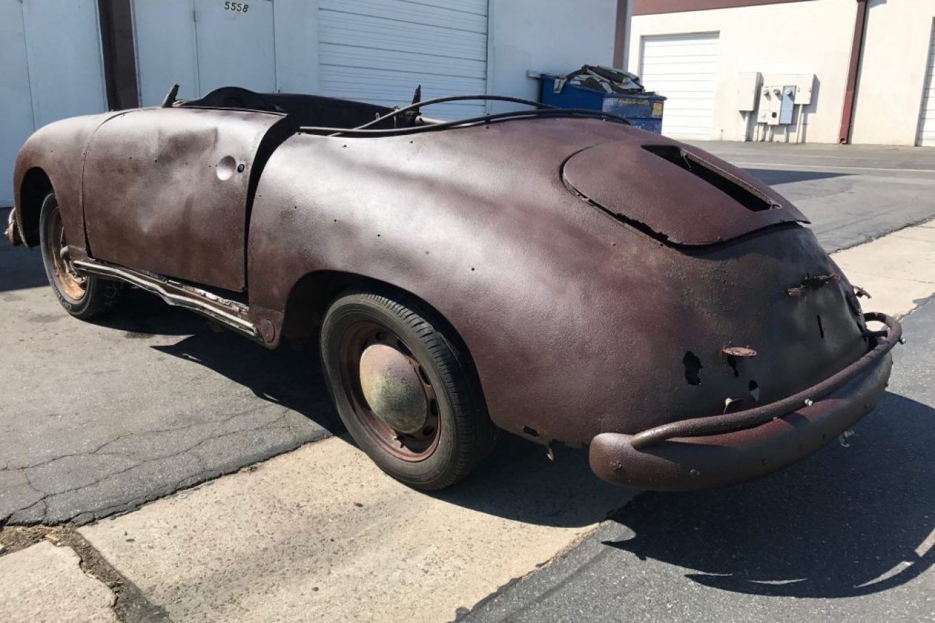 Porsche 356 Karosserie von hinten