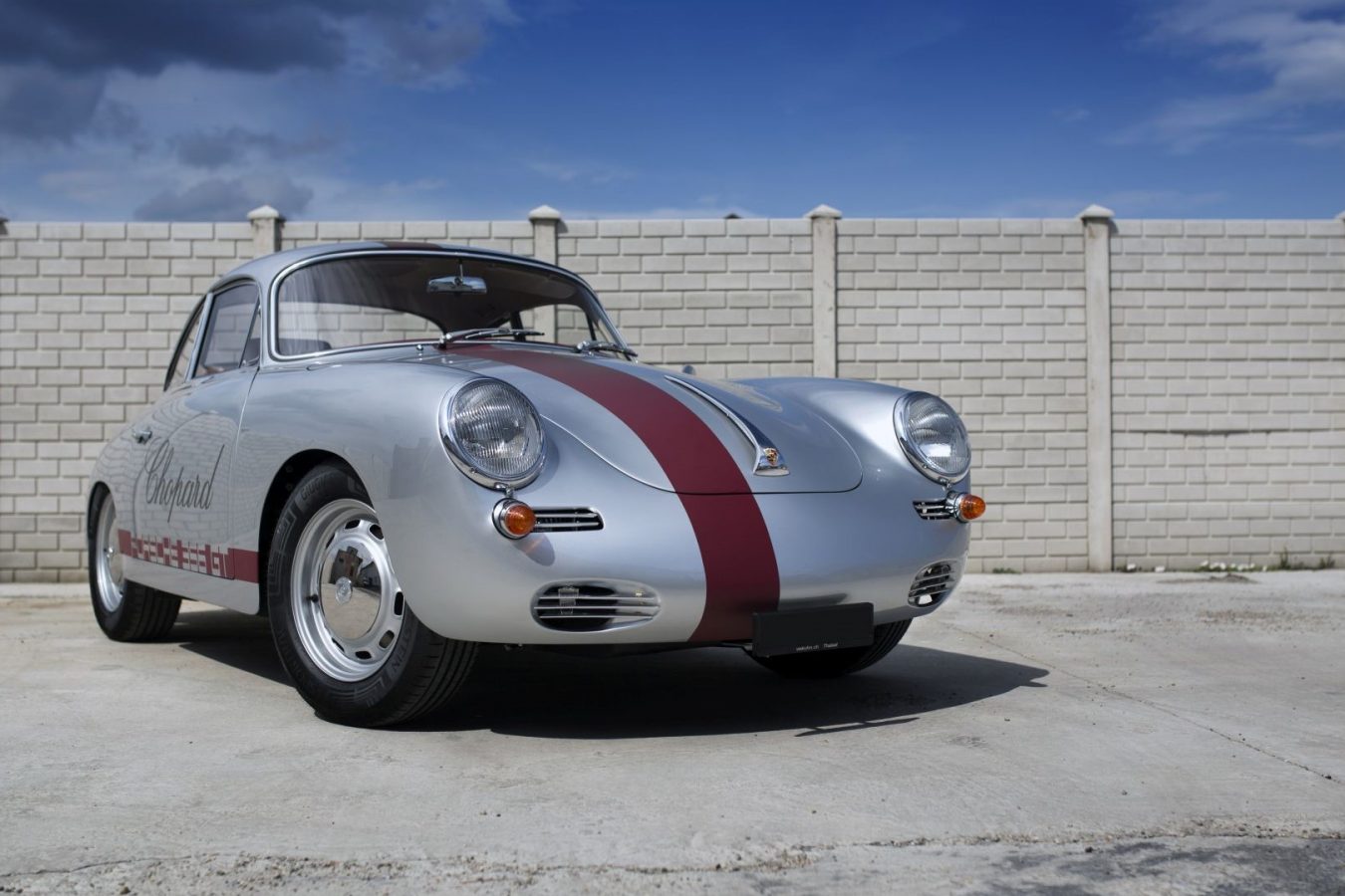 Zweifarbiger Porsche 356 von Vehicle Experts