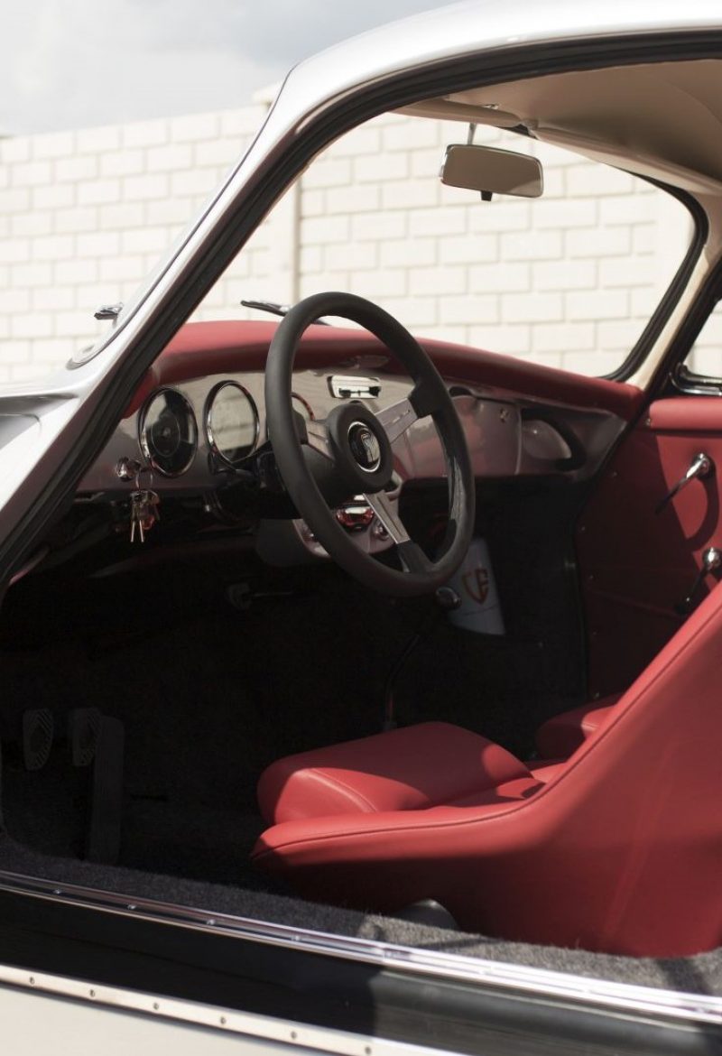 Zweifarbiger Porsche 356 Innenraum