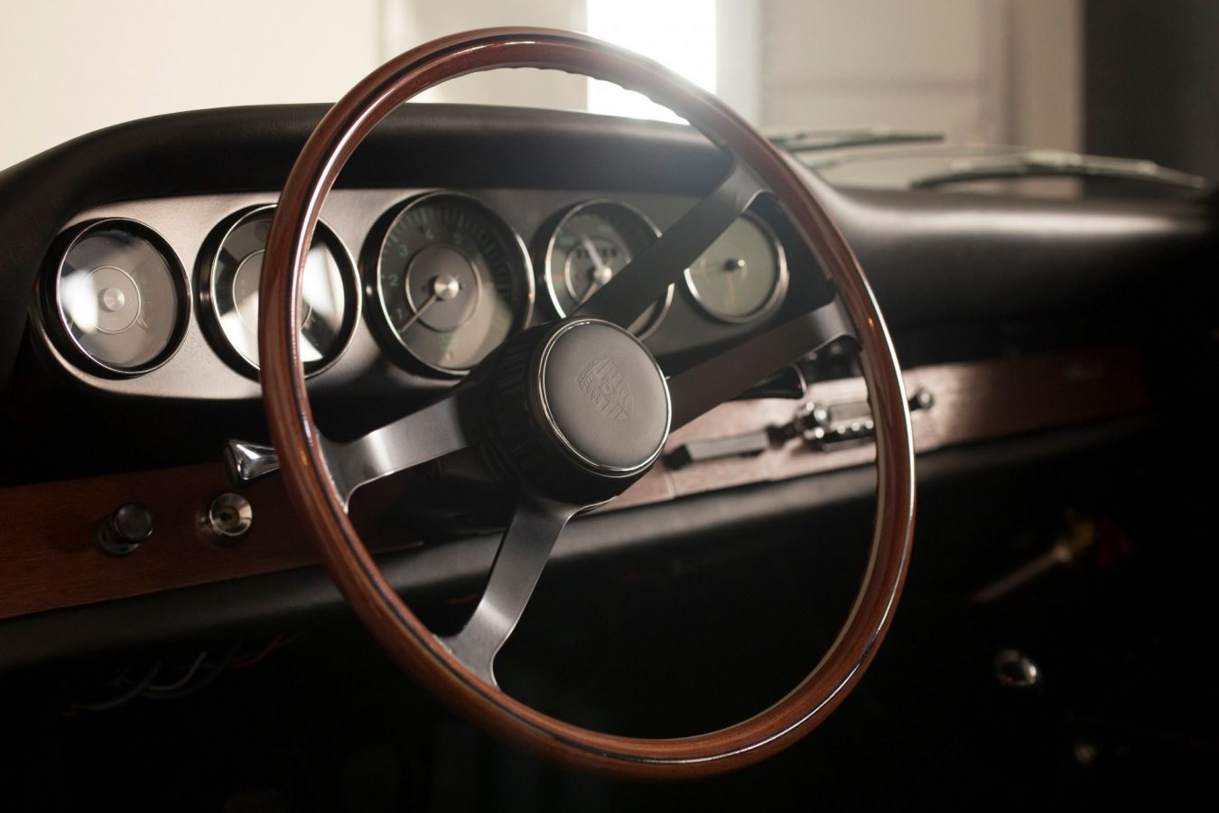 Lenkrad eines Porsche 911 SWB