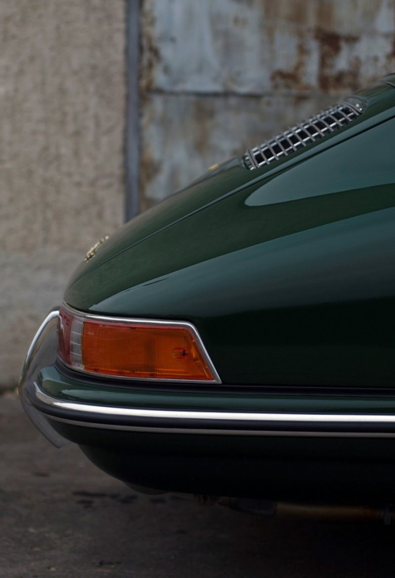 Grüner Porsche 911 SWB hinten