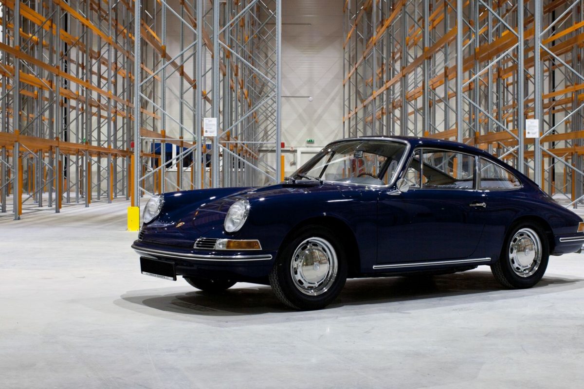 Porsche 911 SWB in Baliblau
