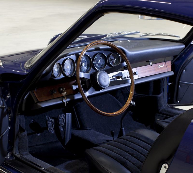 Porsche 911 SWB in Baliblau Innenraum