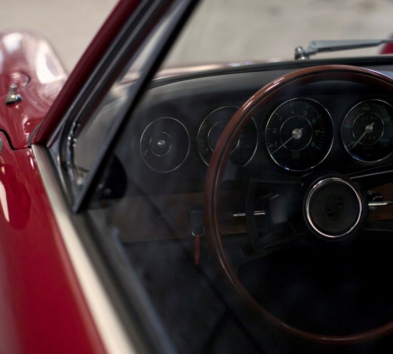 Porsche 911 SWB in Rot Lenkrad