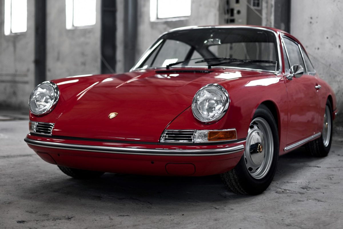 Porsche 911 SWB in Rot