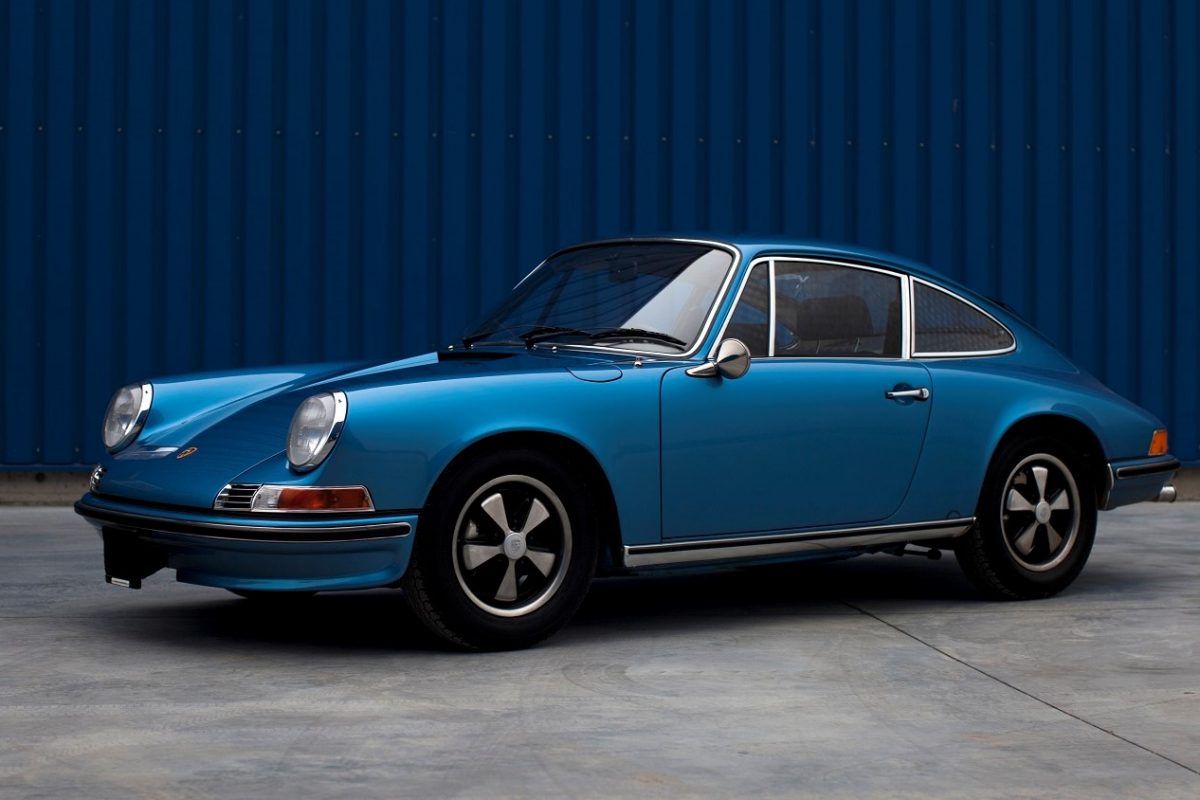 Porsche 911S in Hellblau