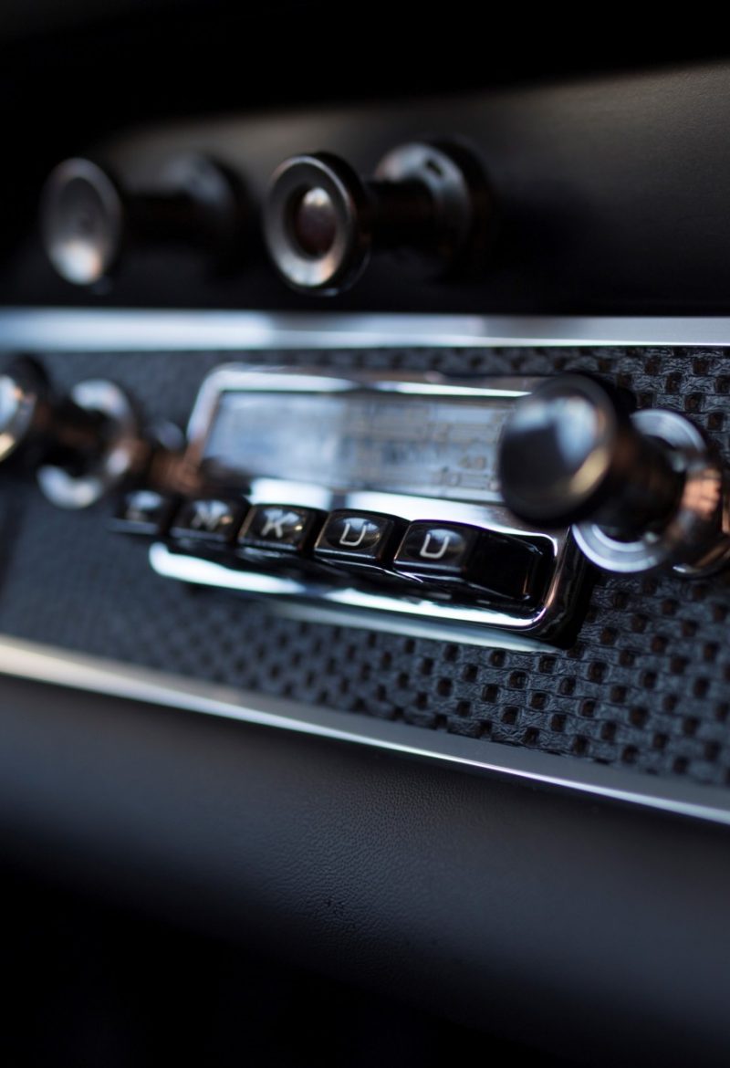 Radio eines Porsche 911S SWB