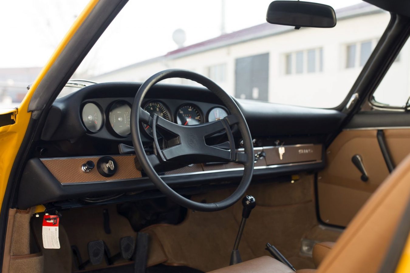 Lenkrad eines Porsche 911S Targa