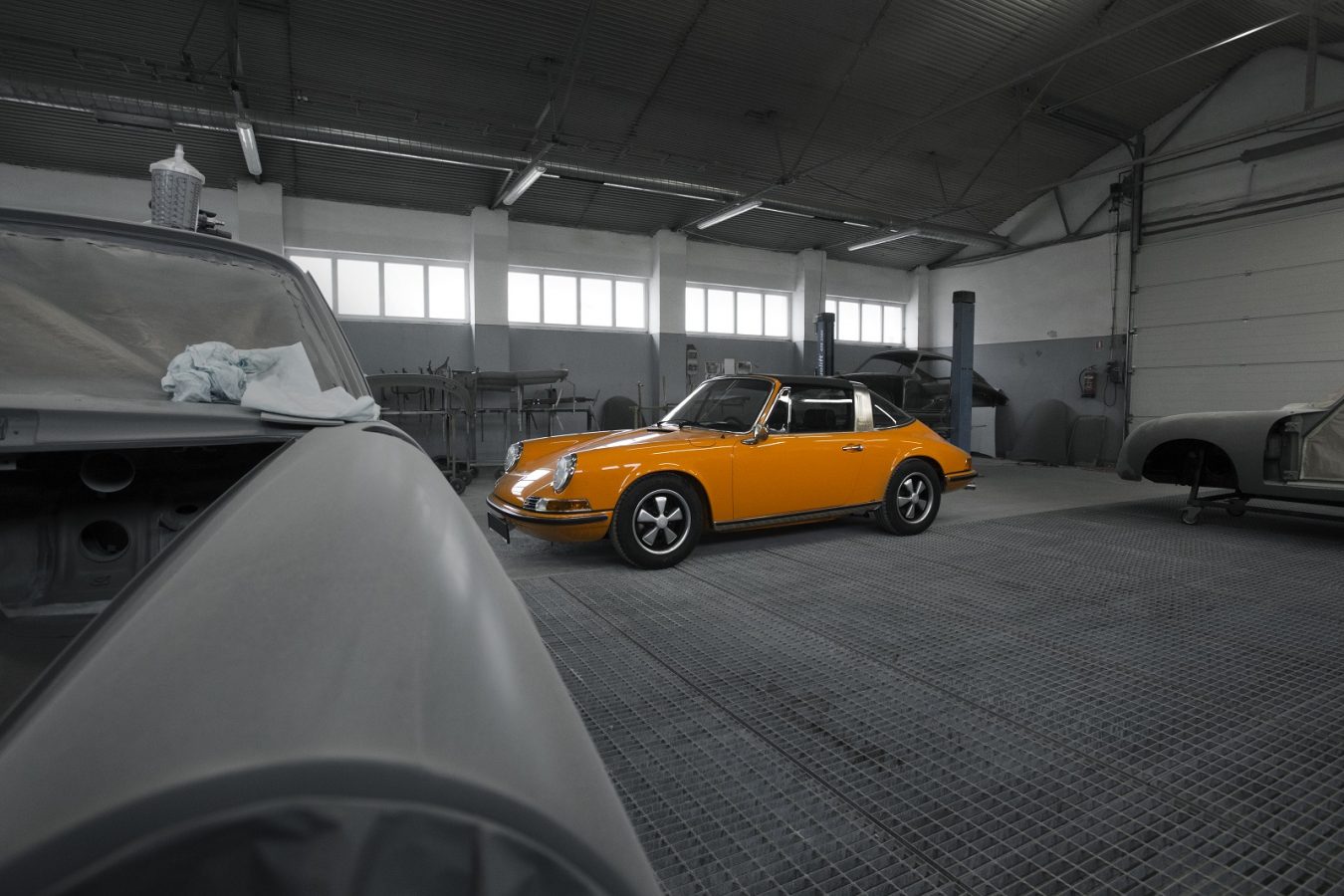 Porsche 911S Targa 2