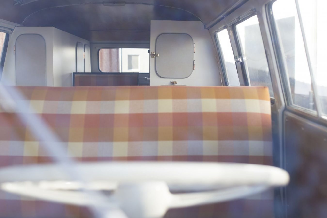 Innenraum eines Volkswagen T1 Samba