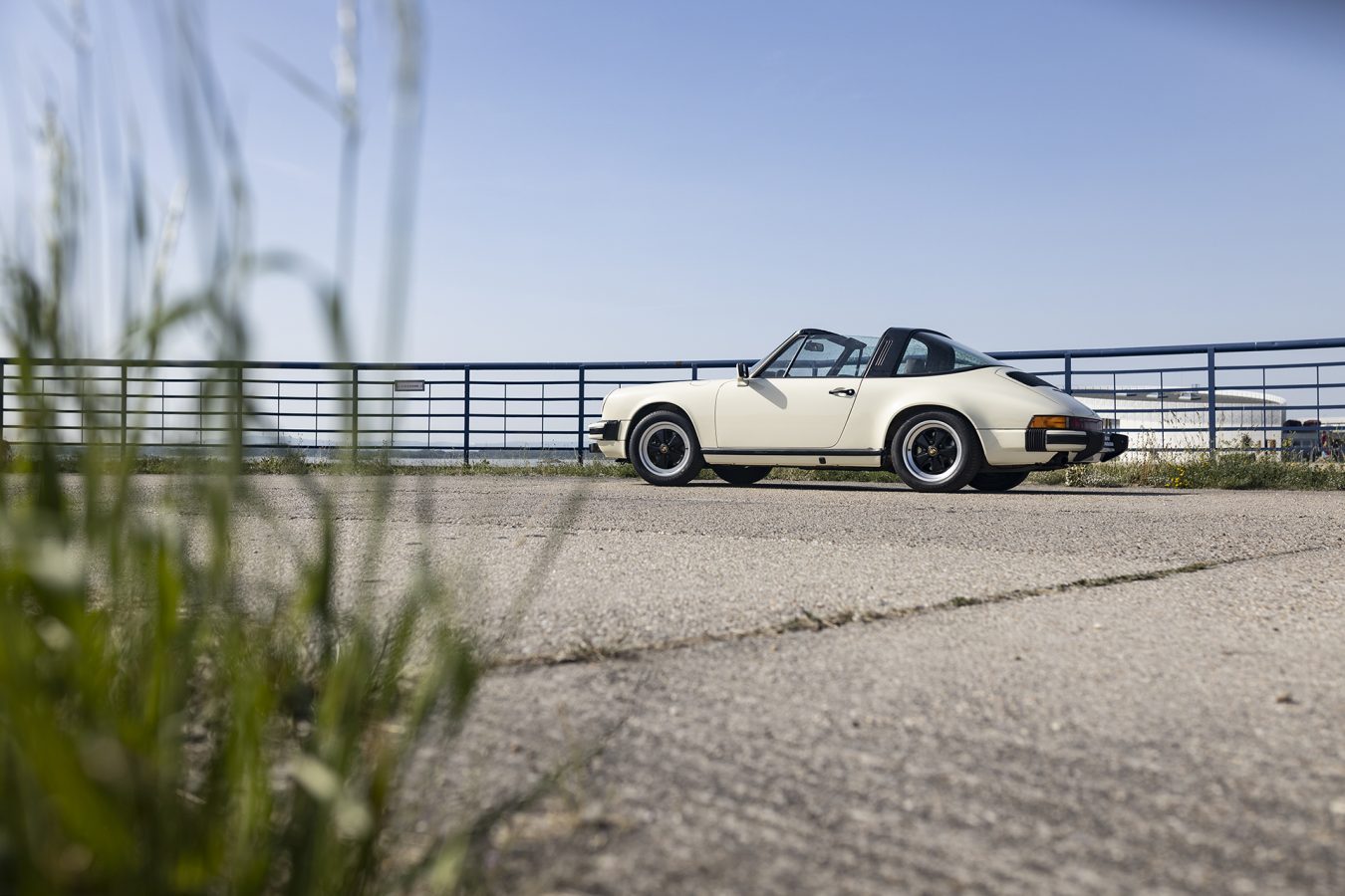 Chiffon Weisser Porsche 2