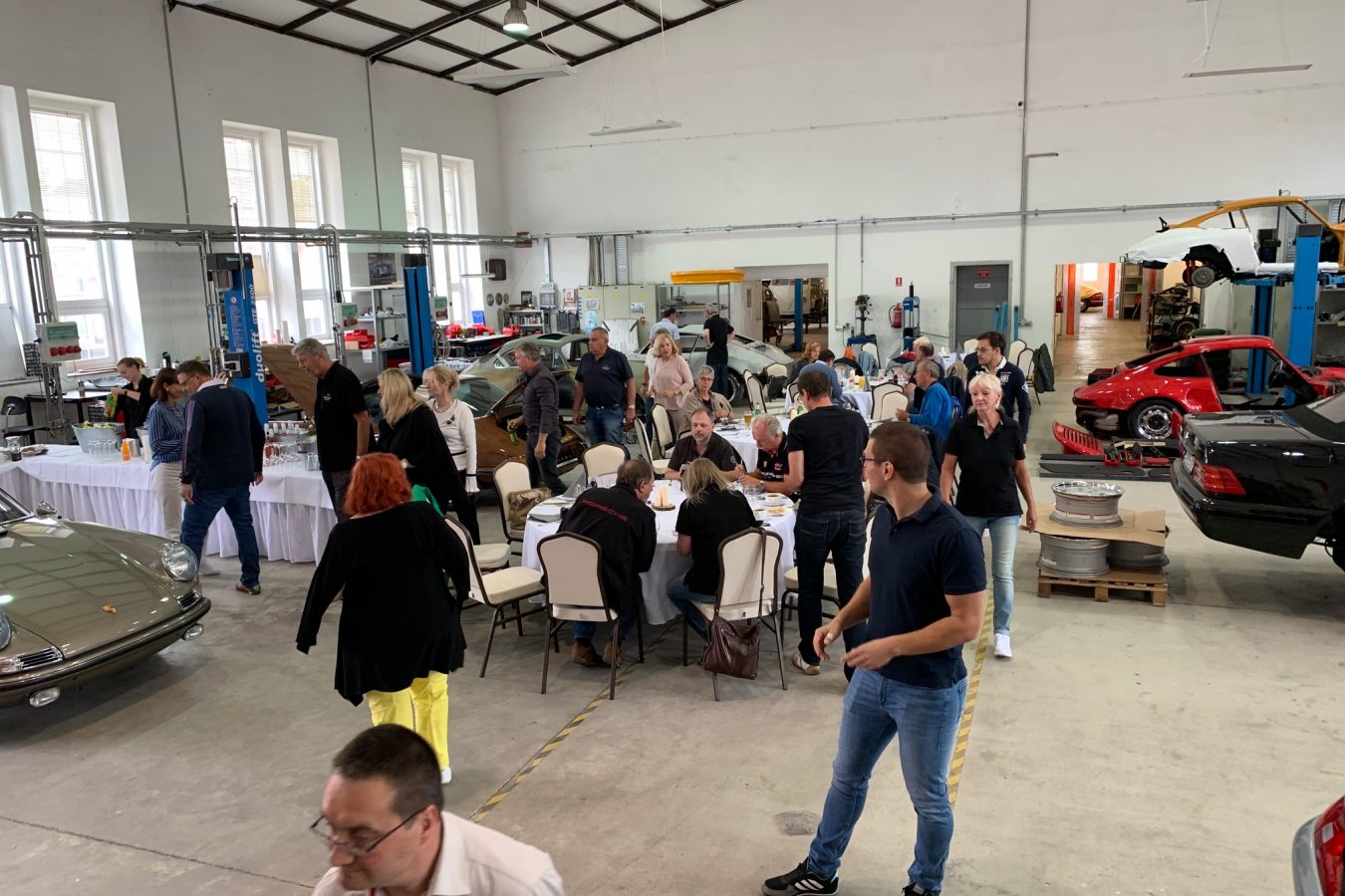 Porsche Classic Club Austria besucht Vehicle-Experts 2