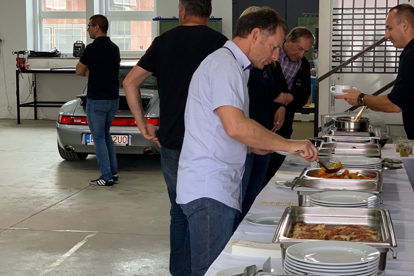 Porsche Classic Club Austria besucht Vehicle-Experts 5