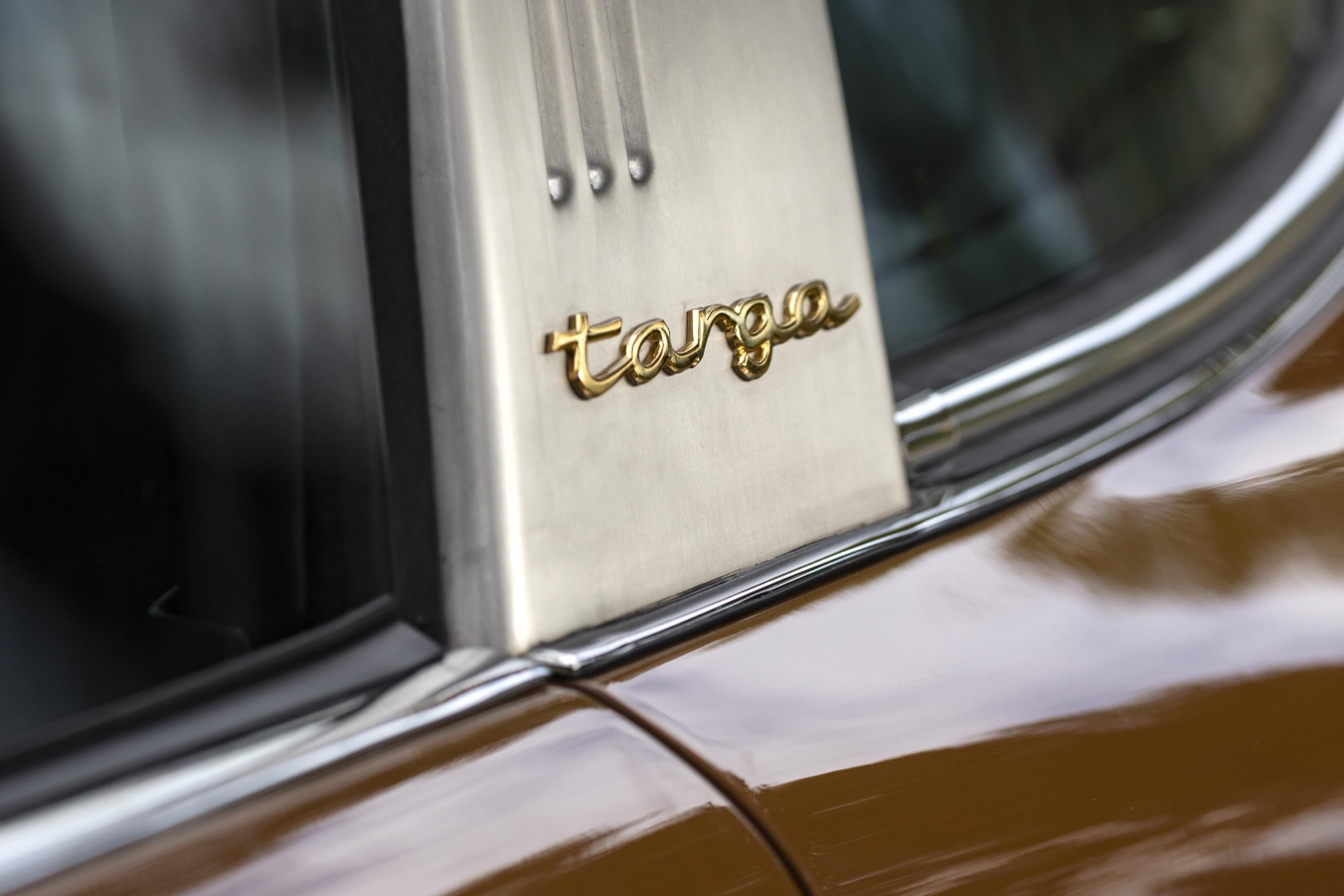 Sepiabraun 911E Targa aus dem Jahr 1969 9