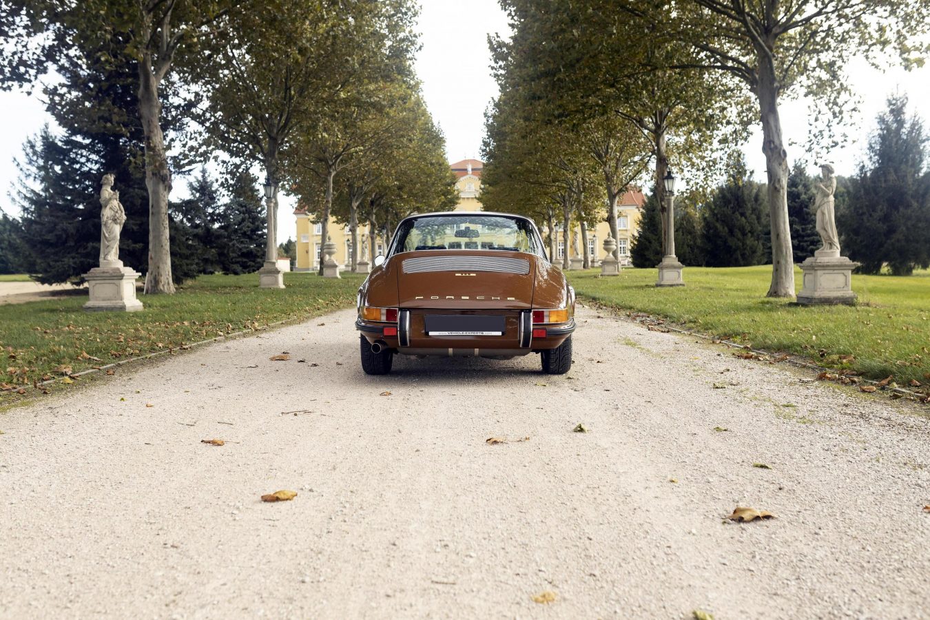 Sepiabraun 911E Targa aus dem Jahr 1969 5