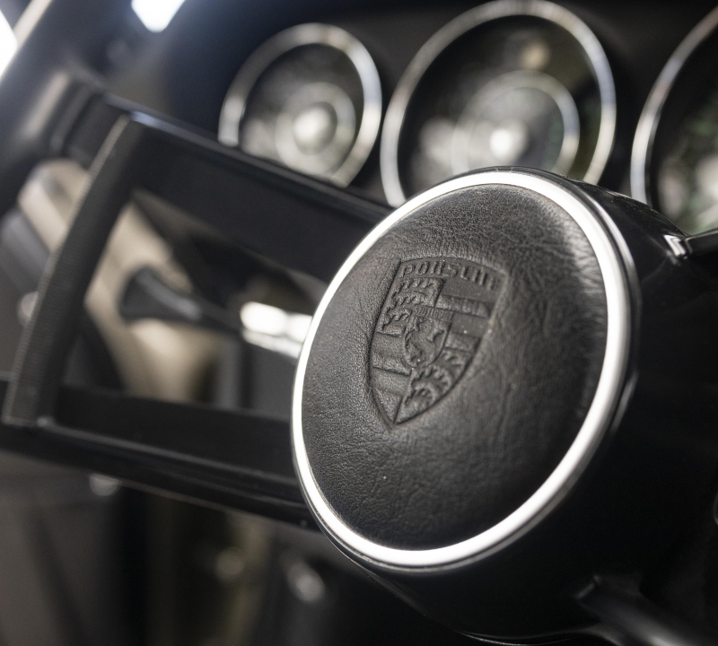 Mittelgrau-metallic 911STW aus 1967 7