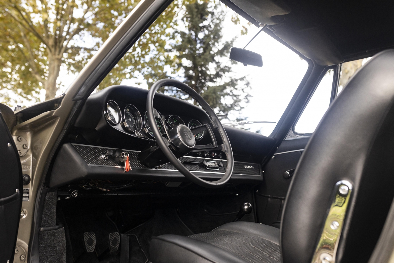 Mittelgrau-metallic 911STW aus 1967