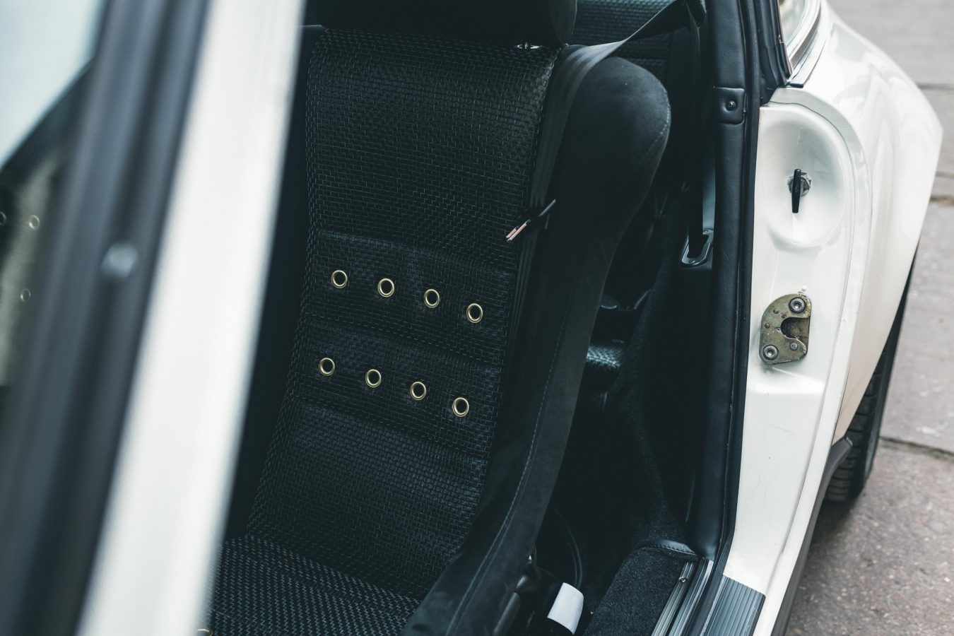 Porsche 911 Carrera 40