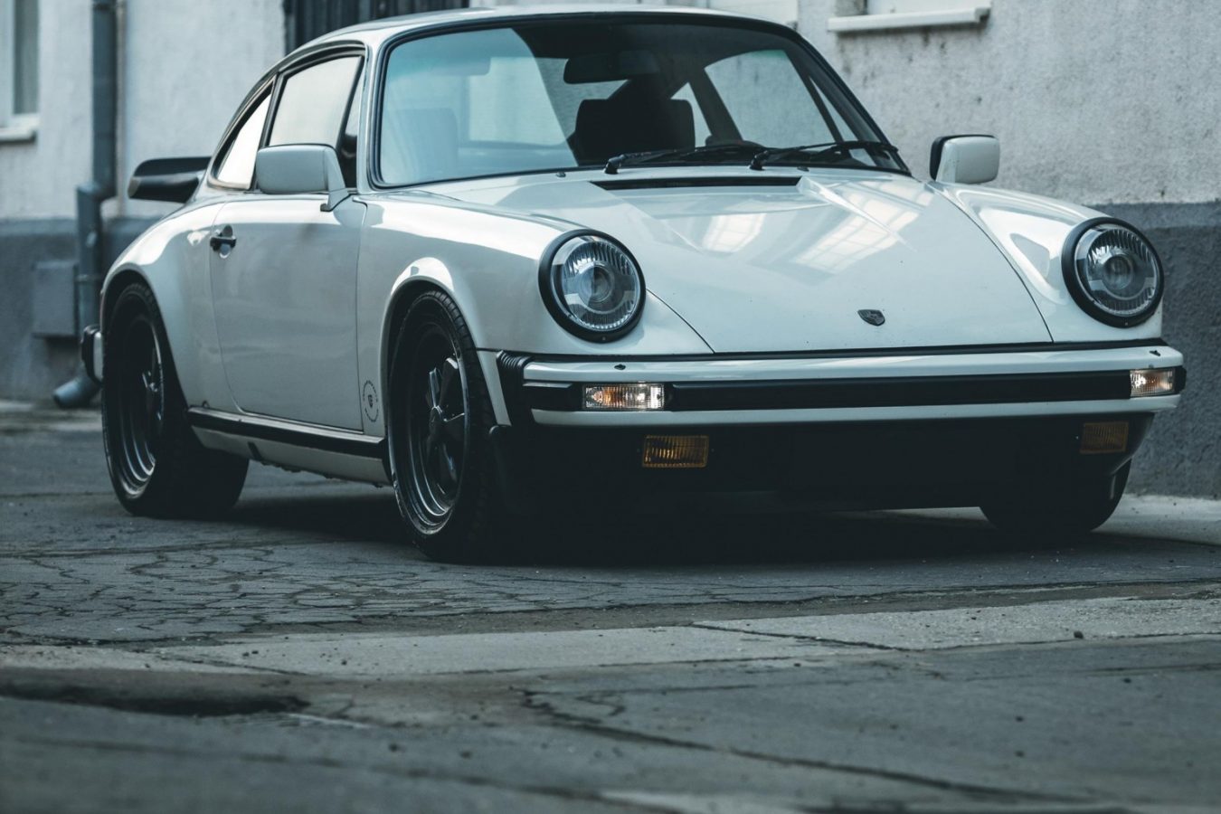 Porsche 911 Carrera 56