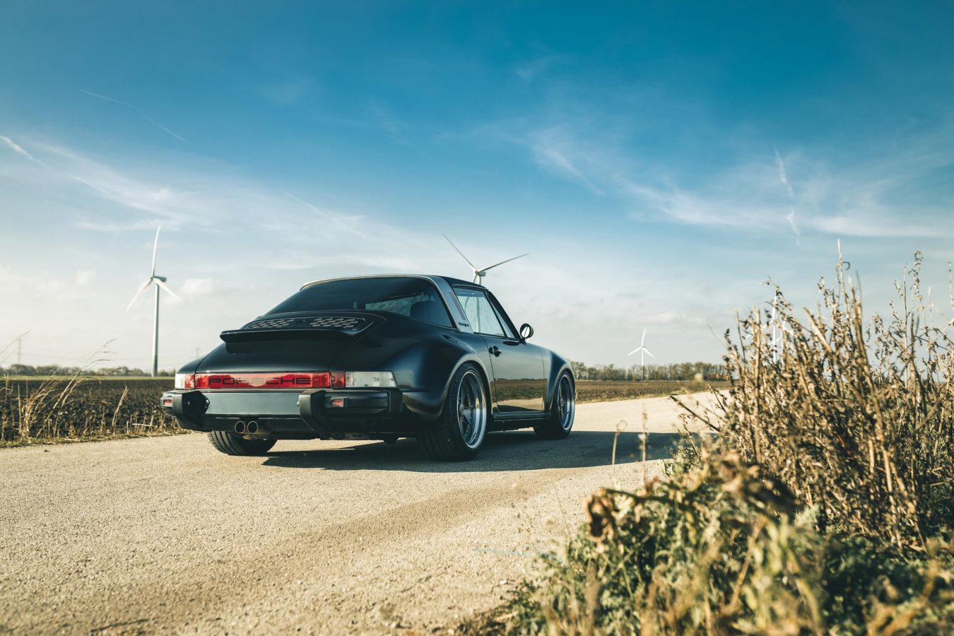 Porsche 911 Turbo LOOK 19