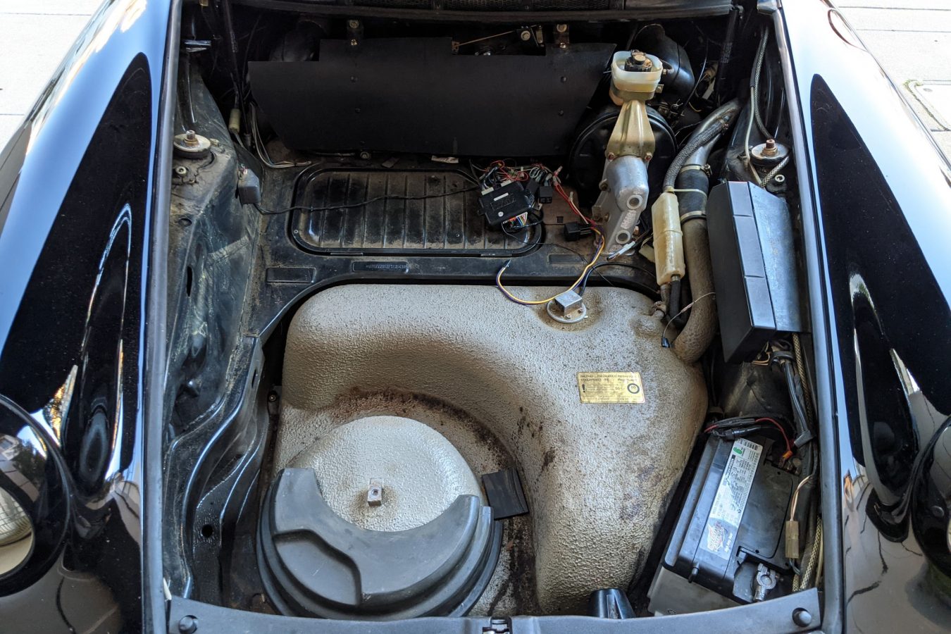Porsche 911 Carrera Coupe 1985 10