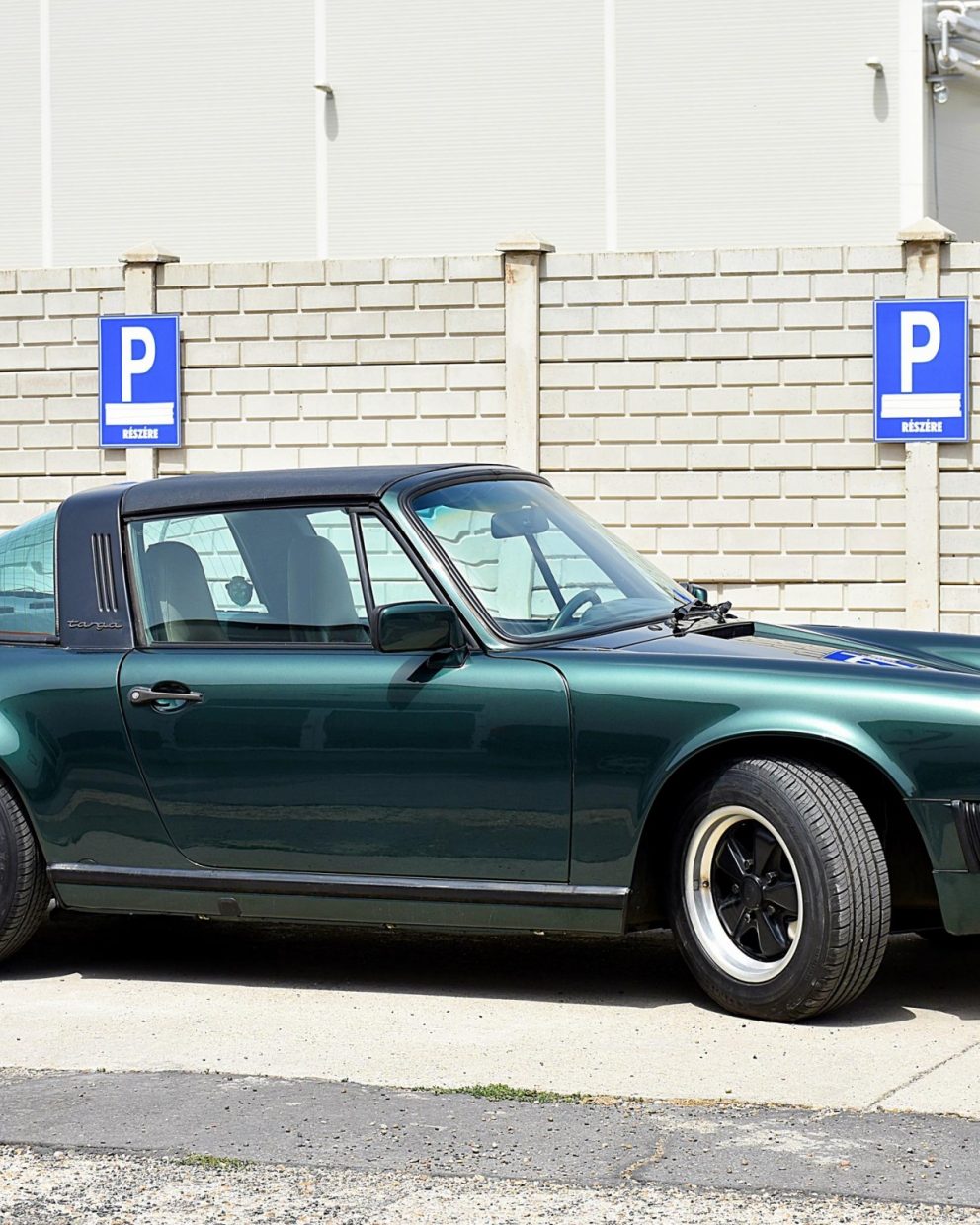 Porsche Carrera Targa 1985 20