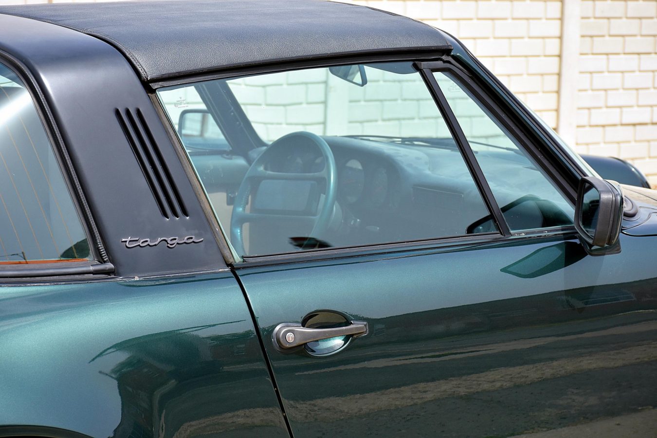 Porsche Carrera Targa 1985 21