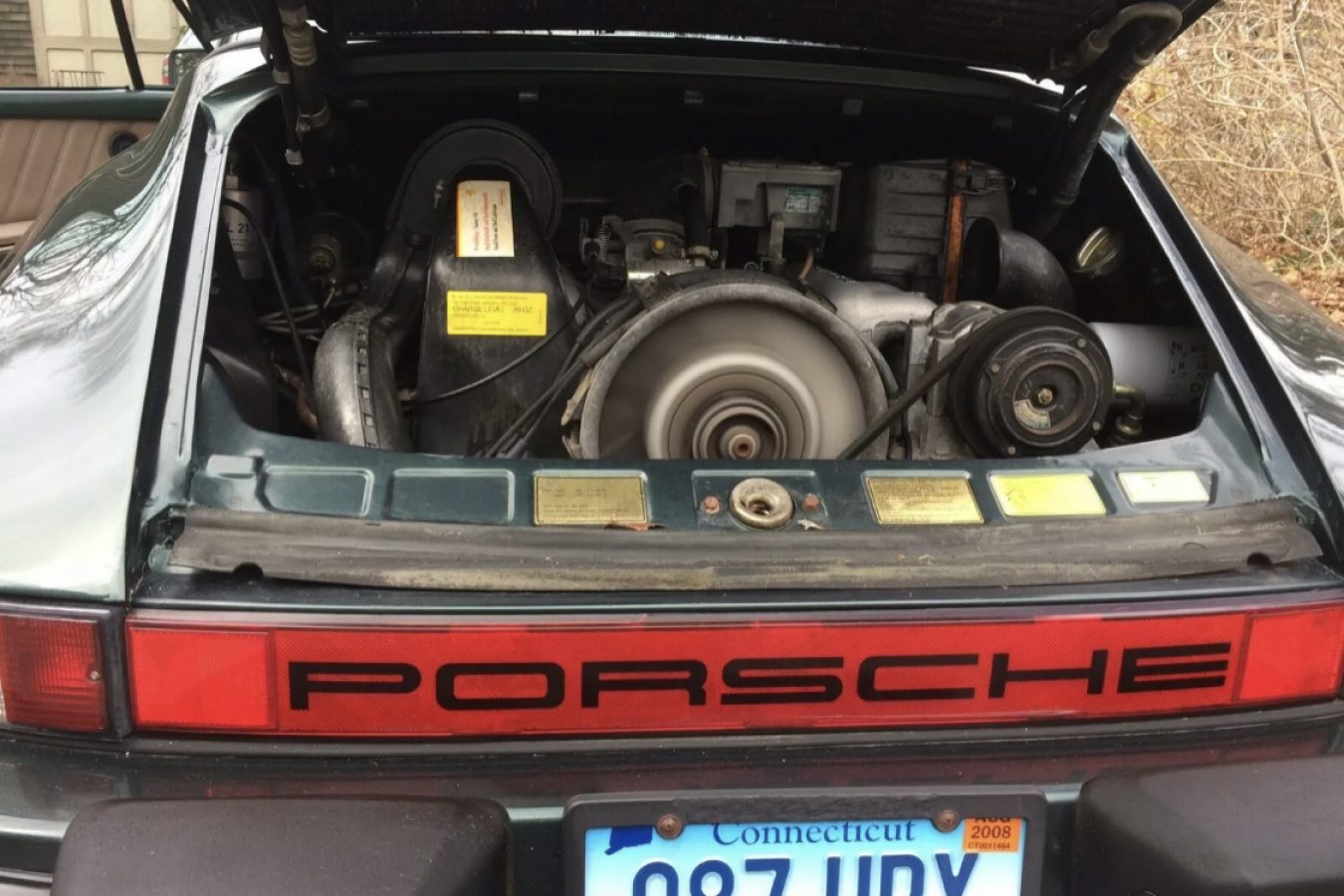 Porsche Carrera Targa 1985 3