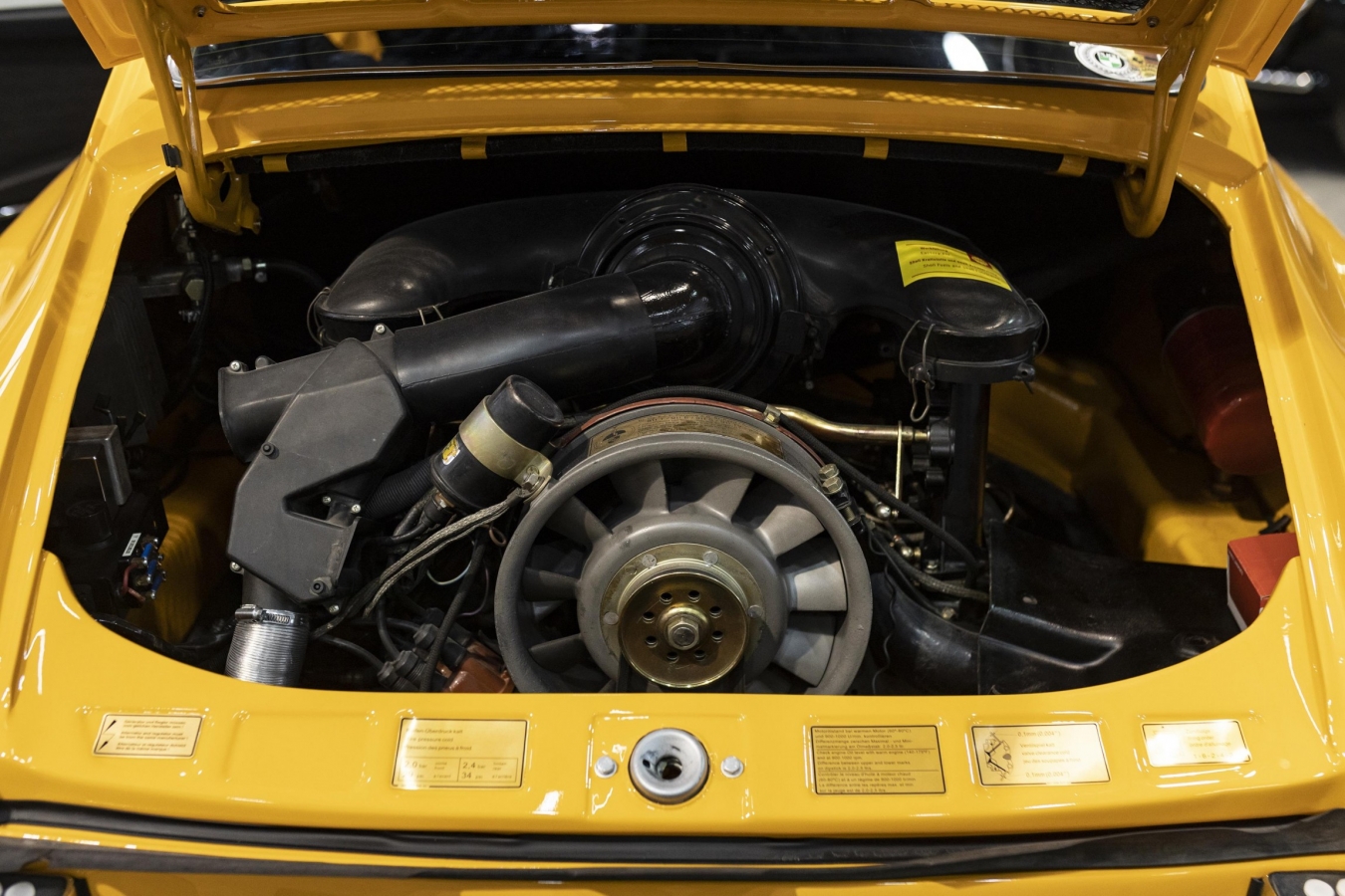 Porsche 911 Ölklappe
