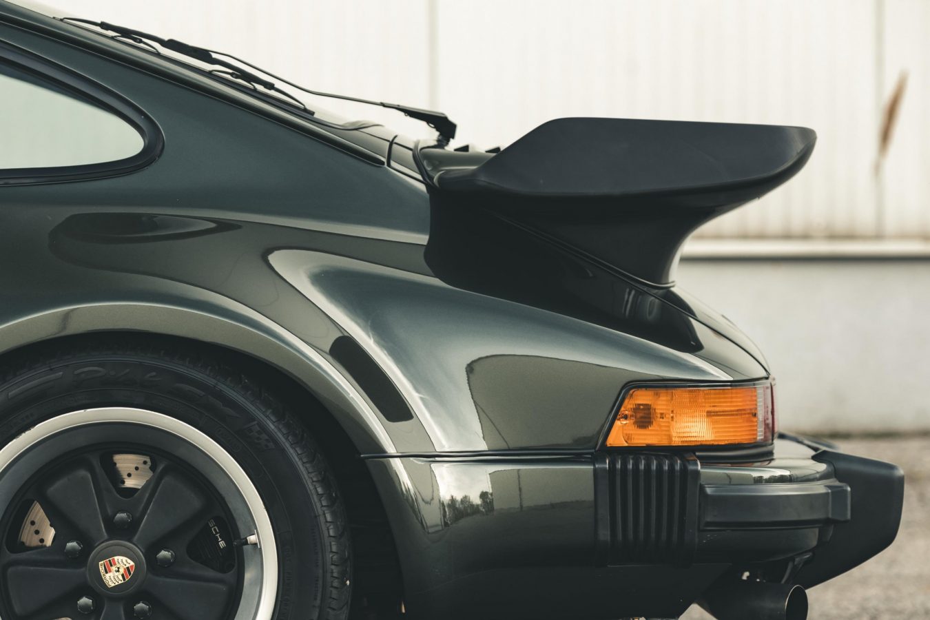 Porsche 911 Turbo Coupé 26
