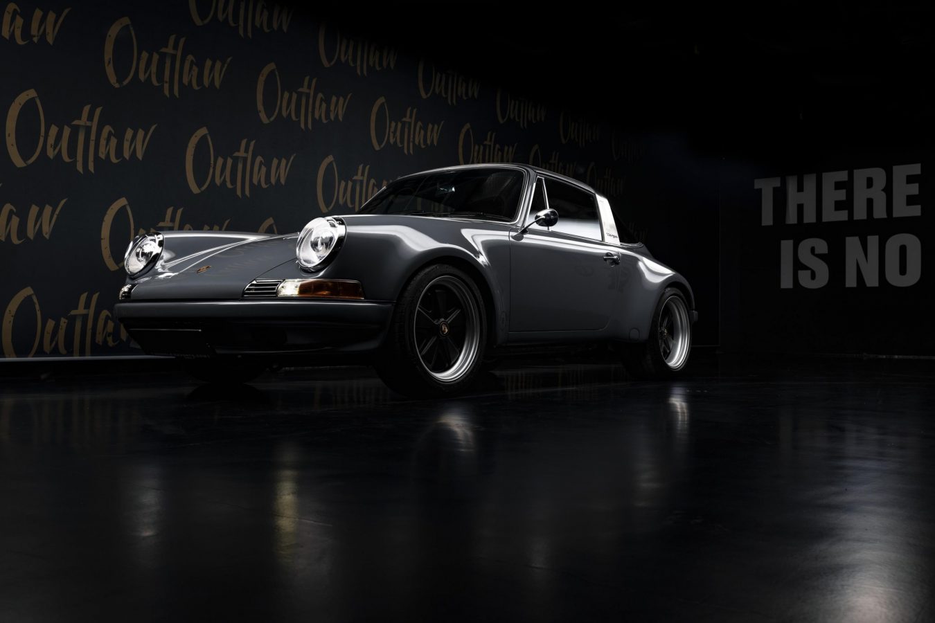 Porsche 3.2F Outlaw 22