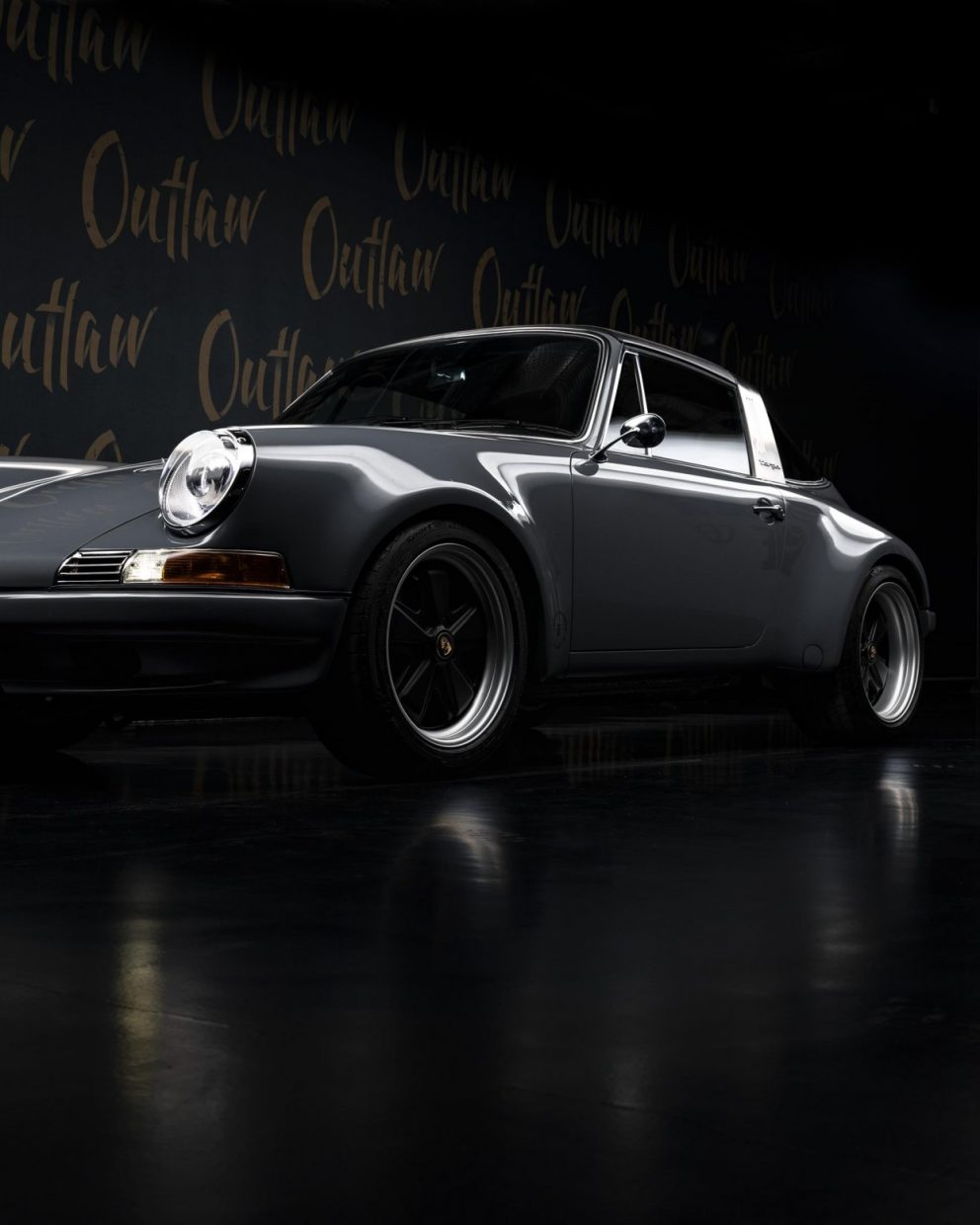 Porsche 3.2F Outlaw 22