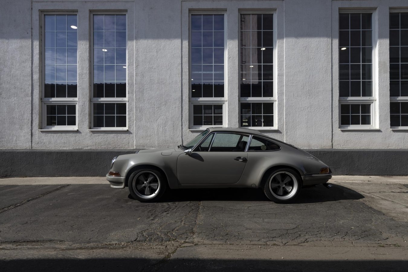 Porsche 911 3.2F Outlaw No.3 4