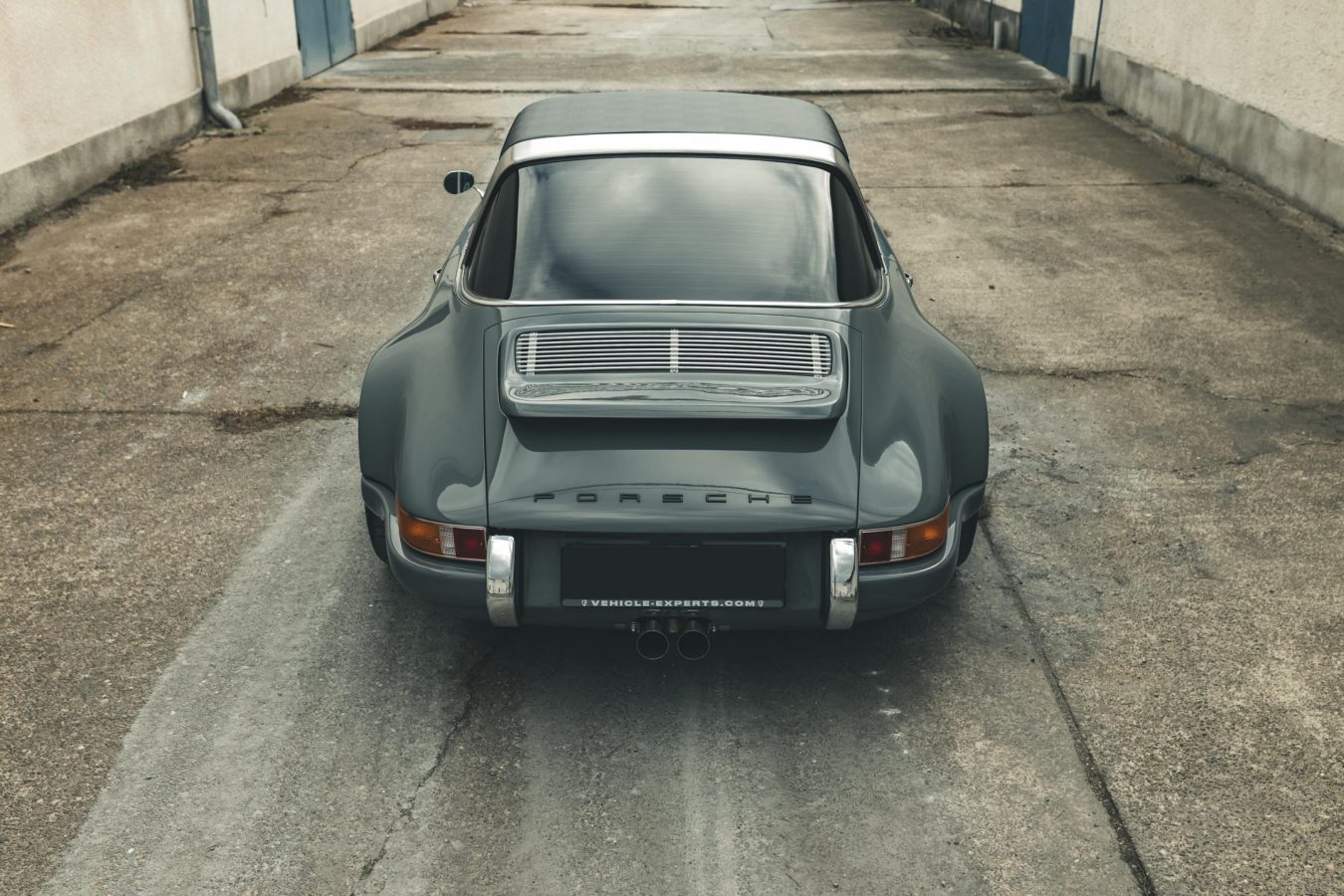 Porsche 911 32.F No.2 10