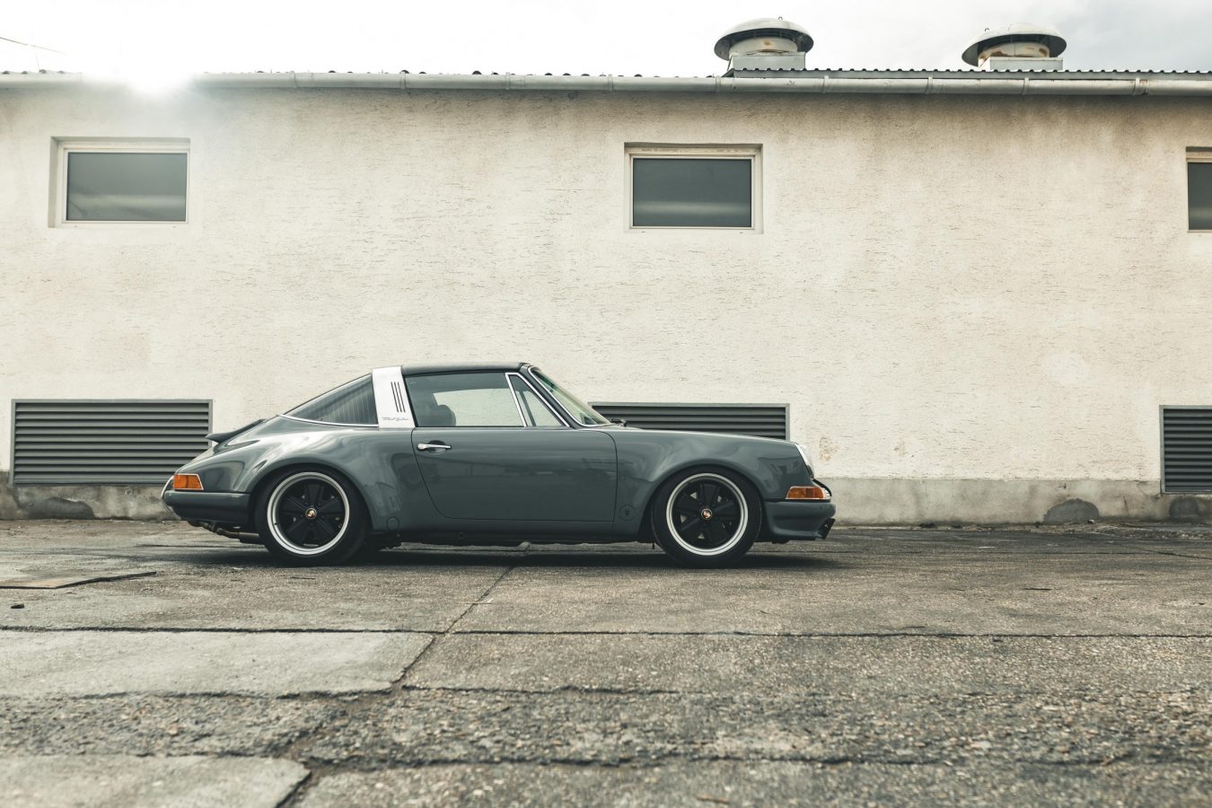 Porsche 911 32.F No.2