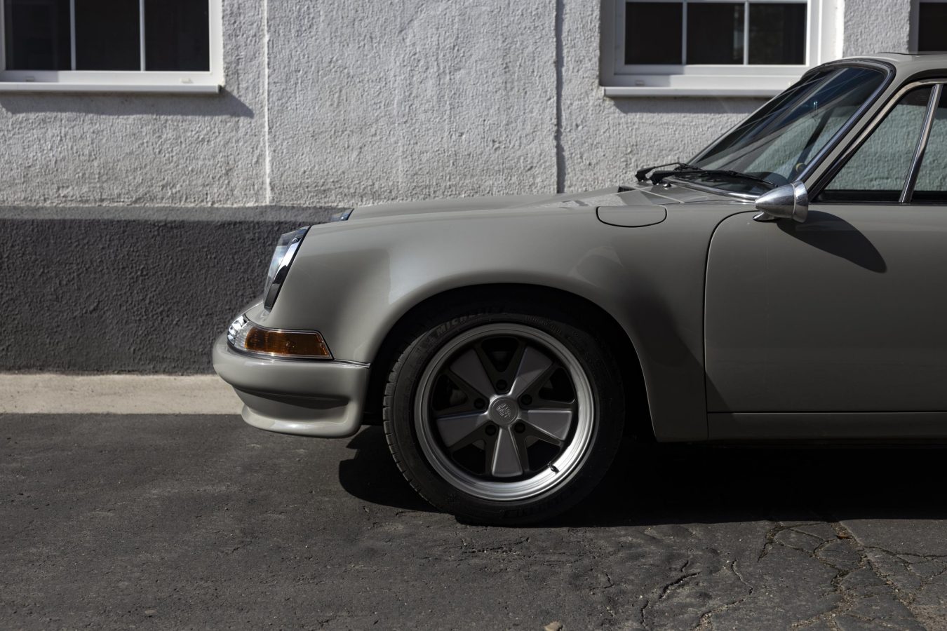 Vehicle Experts 3.2F Outlaw No.8