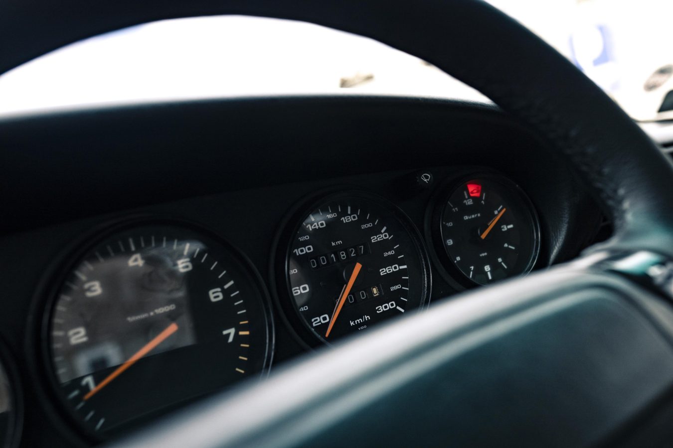 Porsche 911 Carrera 2 Targa 4