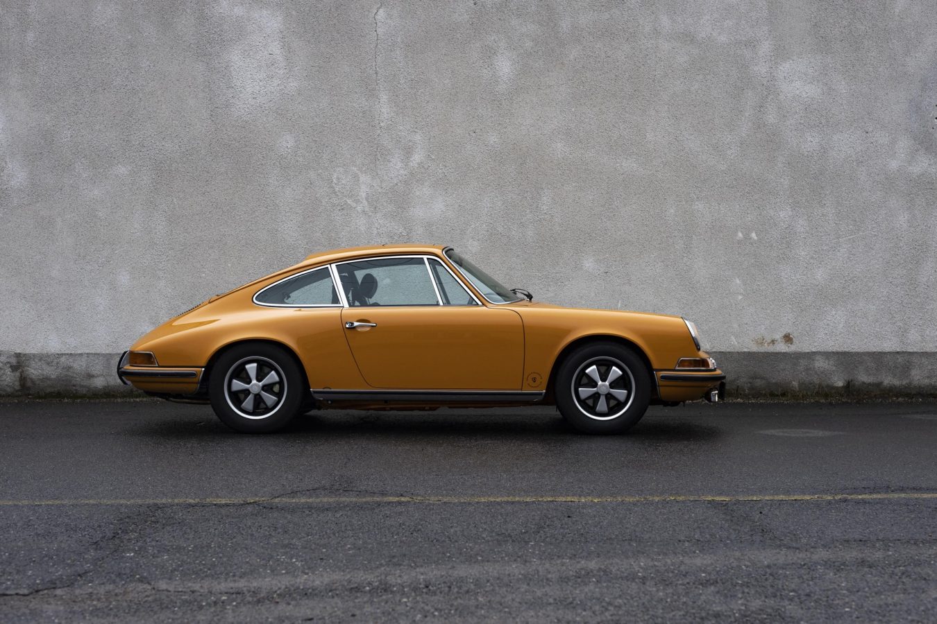 Porsche 911S Coupé Signalgelb 36