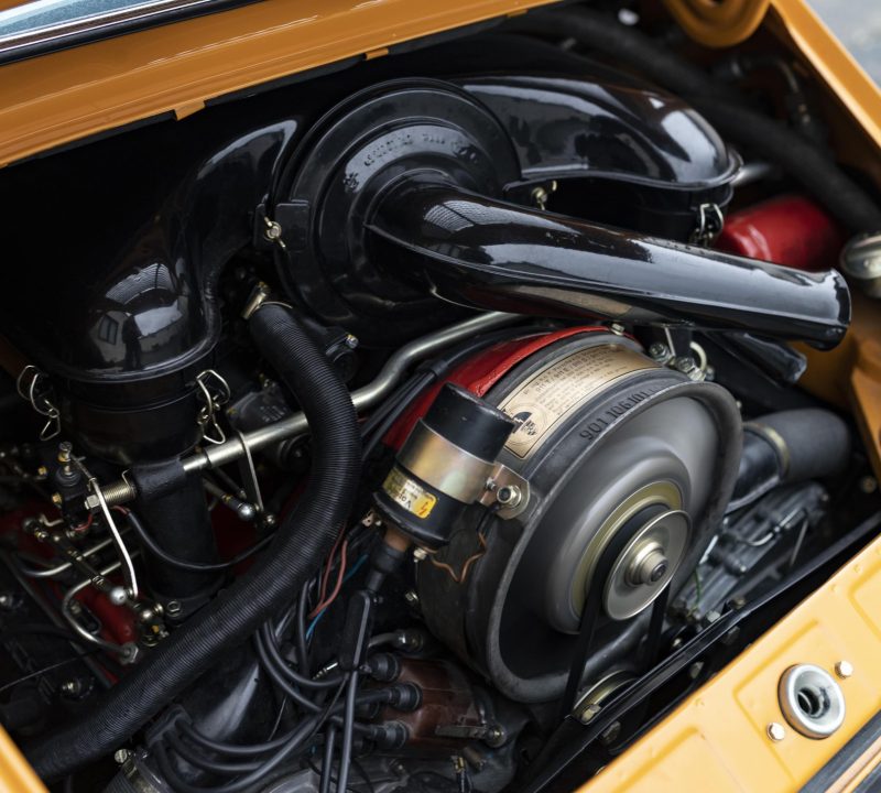 Porsche 911S Coupé Signalgelb 4