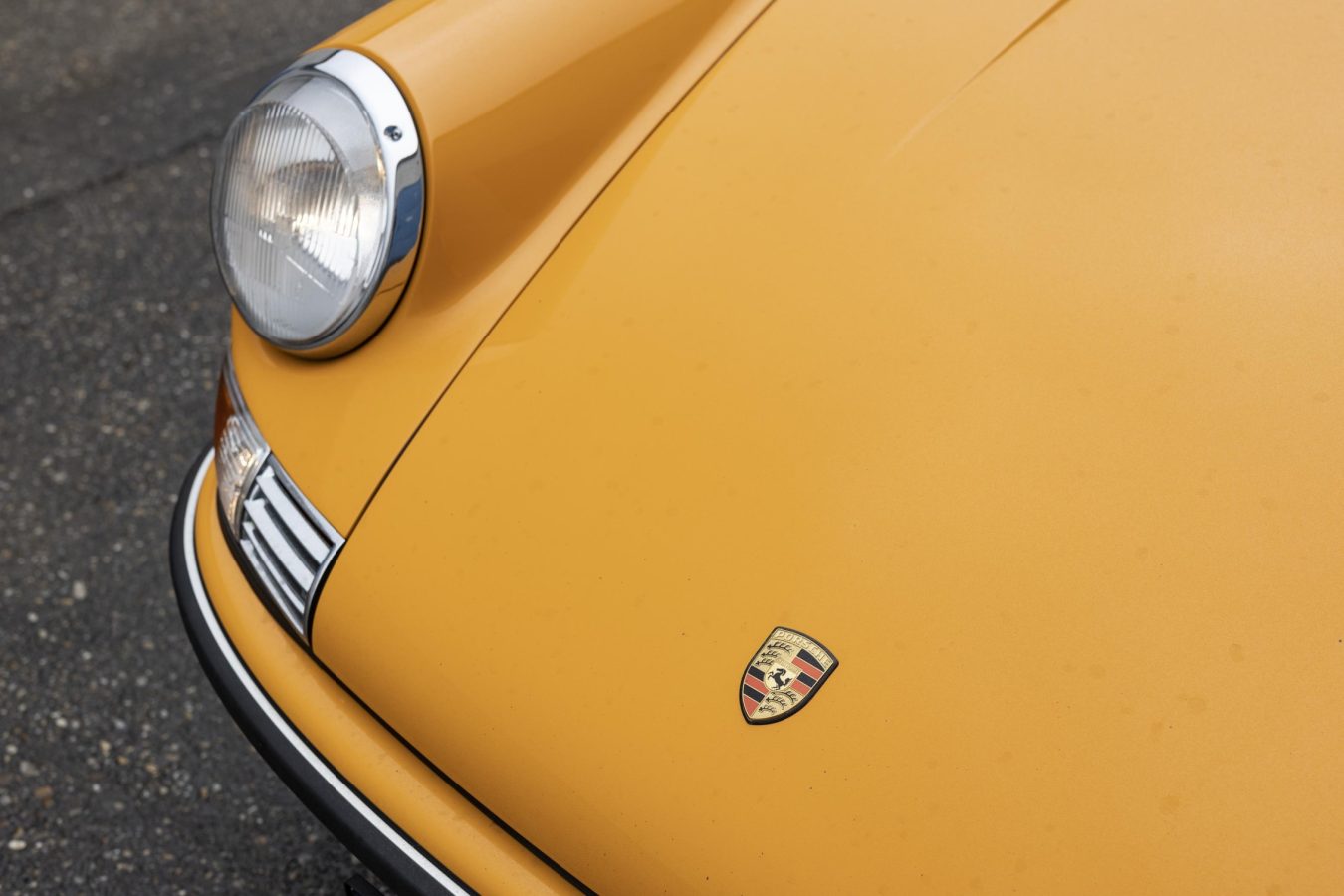 Porsche 911S Coupé Signalgelb 6