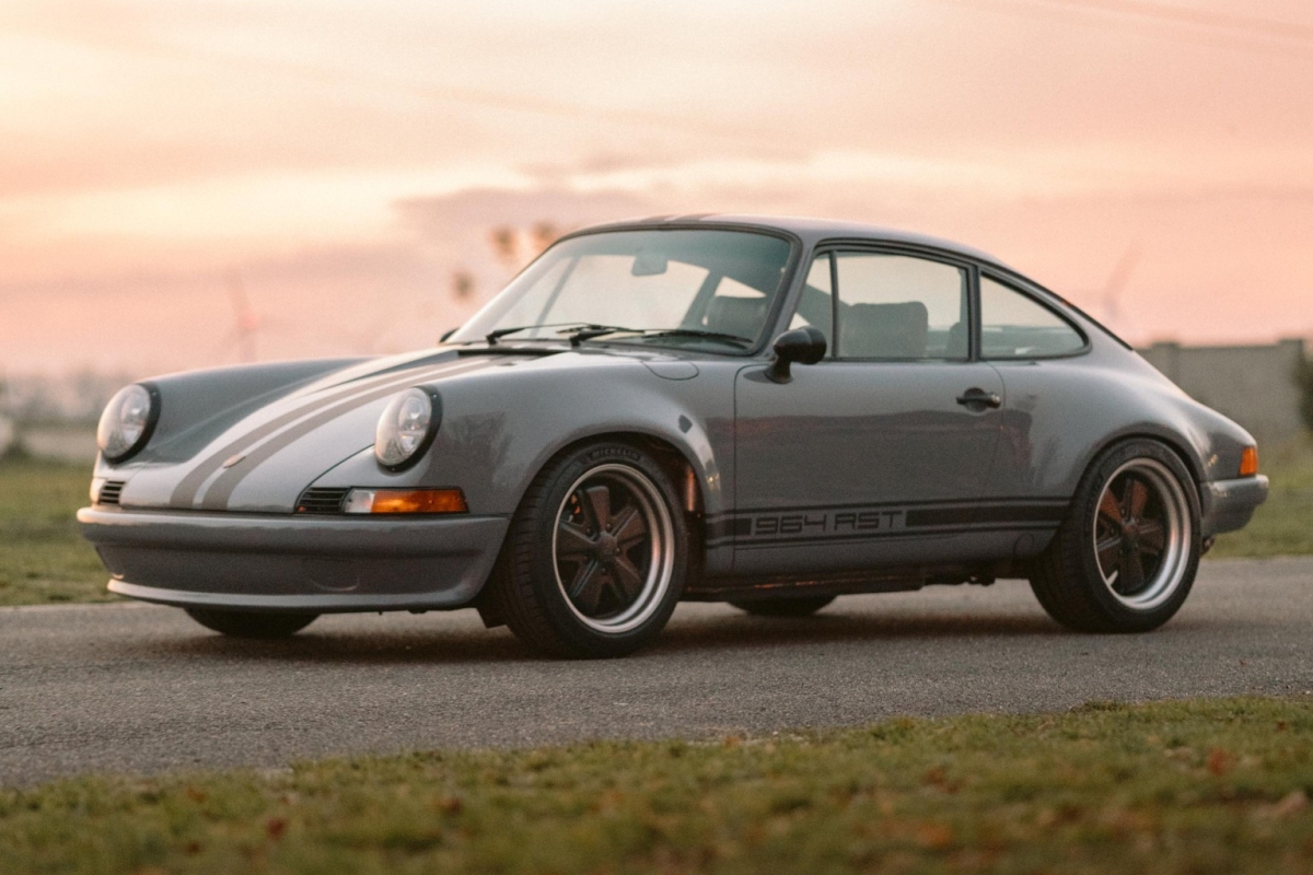 Porsche 964 Carrera 4 - 964RST Masterpiece 18